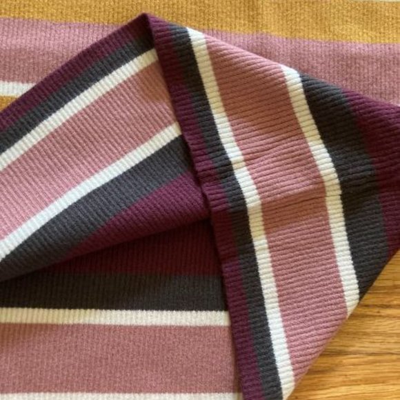 Anthoropologie dark pink ribbed kintt dress size M - Picture 5 of 6